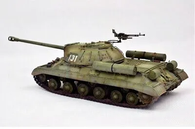 Trumpeter JS-3M Russian Heavy Tank (IS-3) 1/35