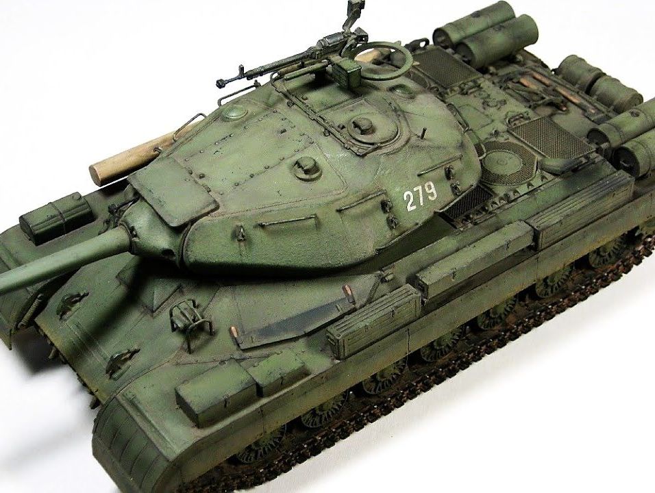 Trumpeter JS-4 Heavy Tank (IS-4) 1/35
