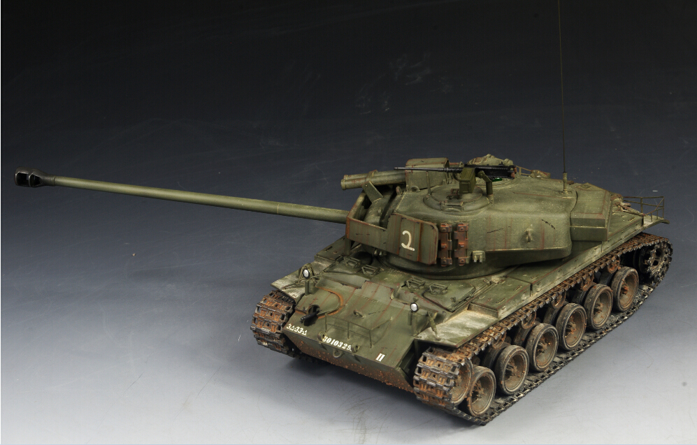 Hobby Boss T26E4 Super Pershing Pilot #1 1/35