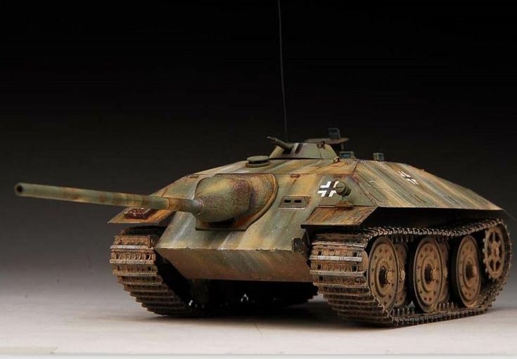 Trumpeter E-25 German Entwicklungsfahrzeug (Tank Destroyer) 1/35