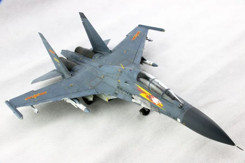Hobby Boss Su-30MKK Flanker G 1/48