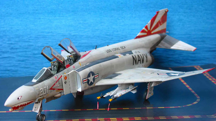 Hasegawa Grumman F-4B/N PHANTOM II™ “VF-111 SUNDOWNERS CAG” 1/48