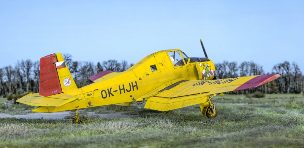 Eduard Z-37A Čmelák Weekend (ČR) 1/72