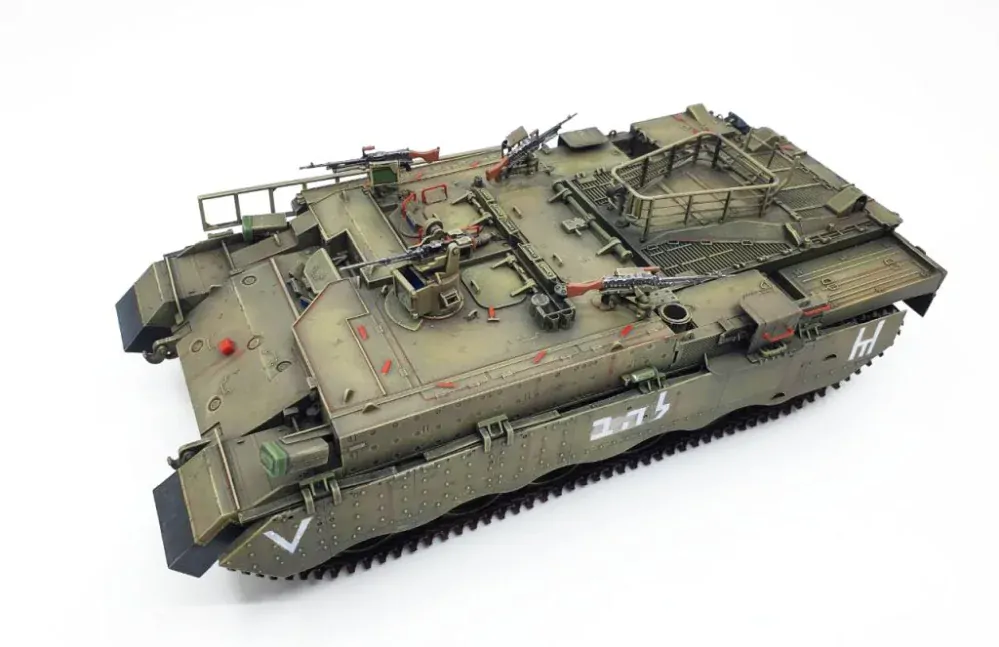 Hobby Boss IDF APC Puma 1/35