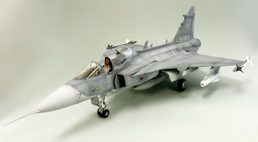 Italeri JAS 39 A Gripen (ČR) 1/48