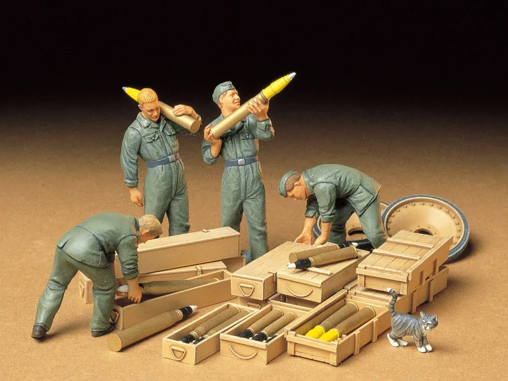 Tamiya German Tank Ammo-Loading Crew (4 figurky + munice) 1/35