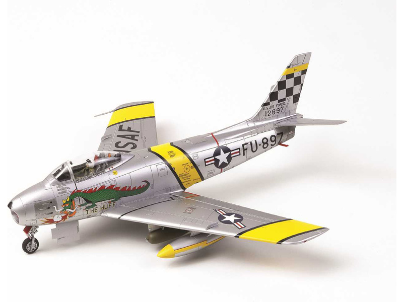 Academy F-86F "The Huff" 1/48
