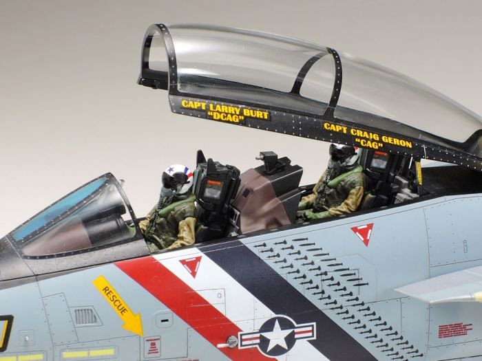 Tamiya Grumman F-14D Tomcat 1/48