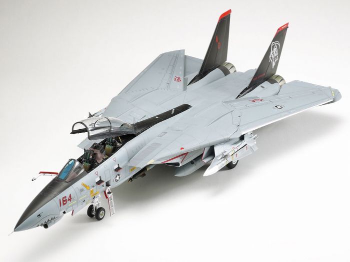 Tamiya Grumman F-14D Tomcat 1/48