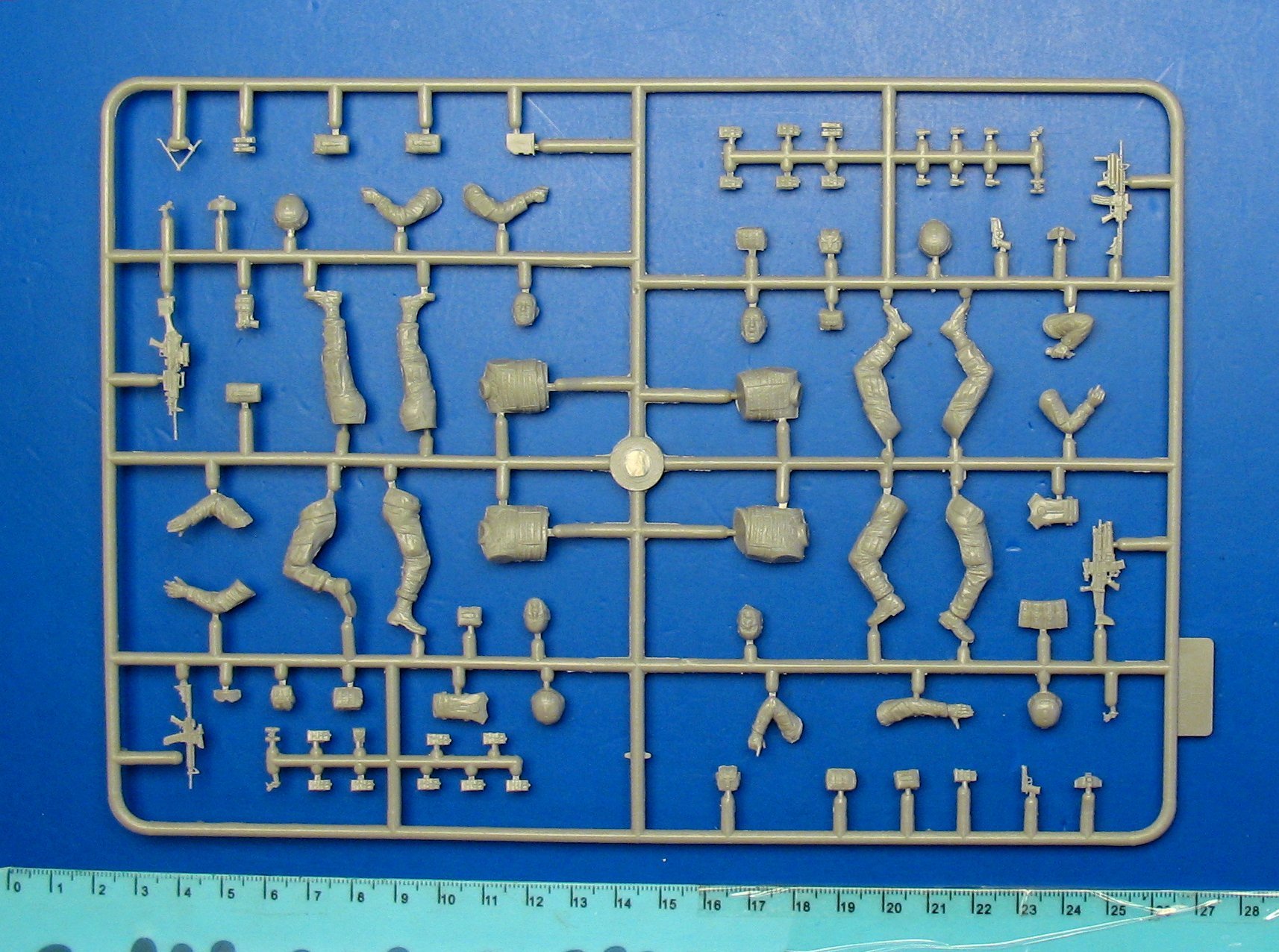 Master Box Man Down! US Modern Army, Middle East, Present day (4 figurky) 1/35