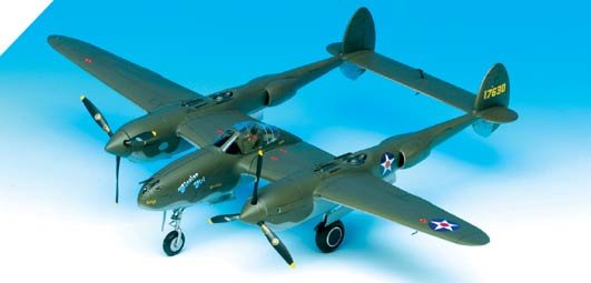 Academy P-38F Lightning "Glacier Girl" 1/48