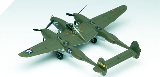 Academy P-38F Lightning "Glacier Girl" 1/48