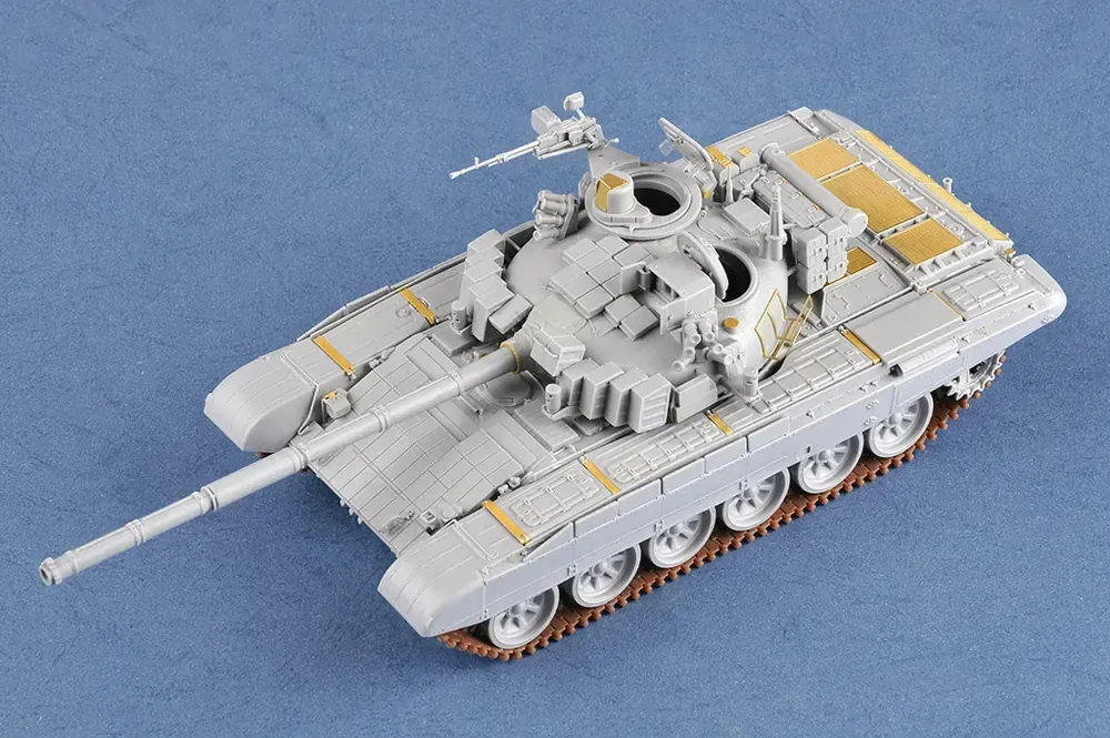 Trumpeter Czech T-72M4CZ MBT (ČR) 1/35