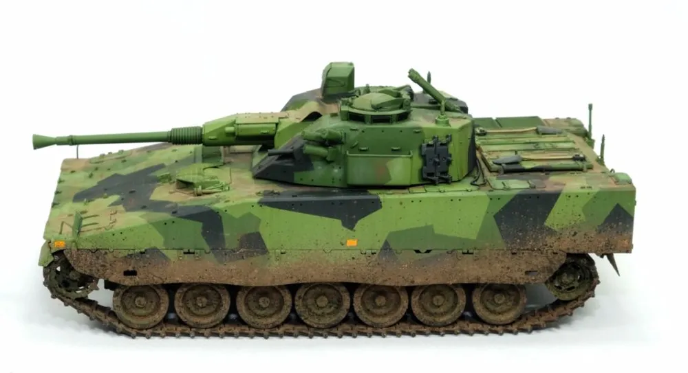 Hobby Boss CV90-40 IFV 1/35