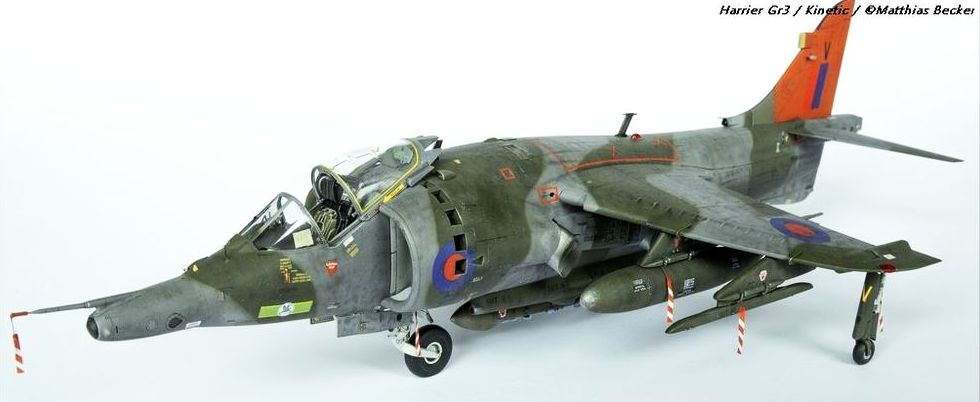 Kinetic Harrier GR1/GR3 1/48
