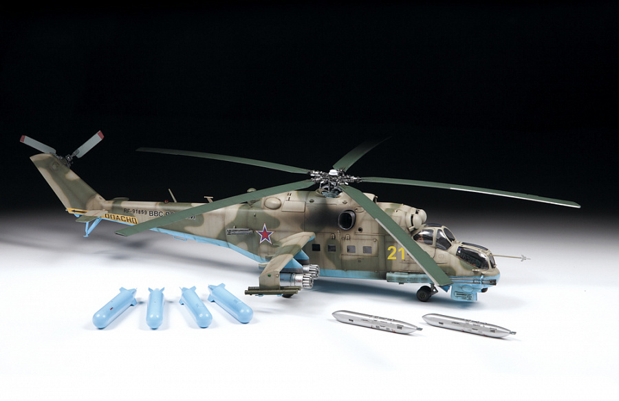 Zvezda Soviet Attack Helicopter MI-24P 1/48