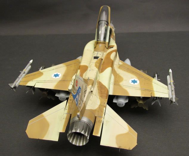 Kinetic F-16I SUFA (STORM) with IDF Weapons 1/48
