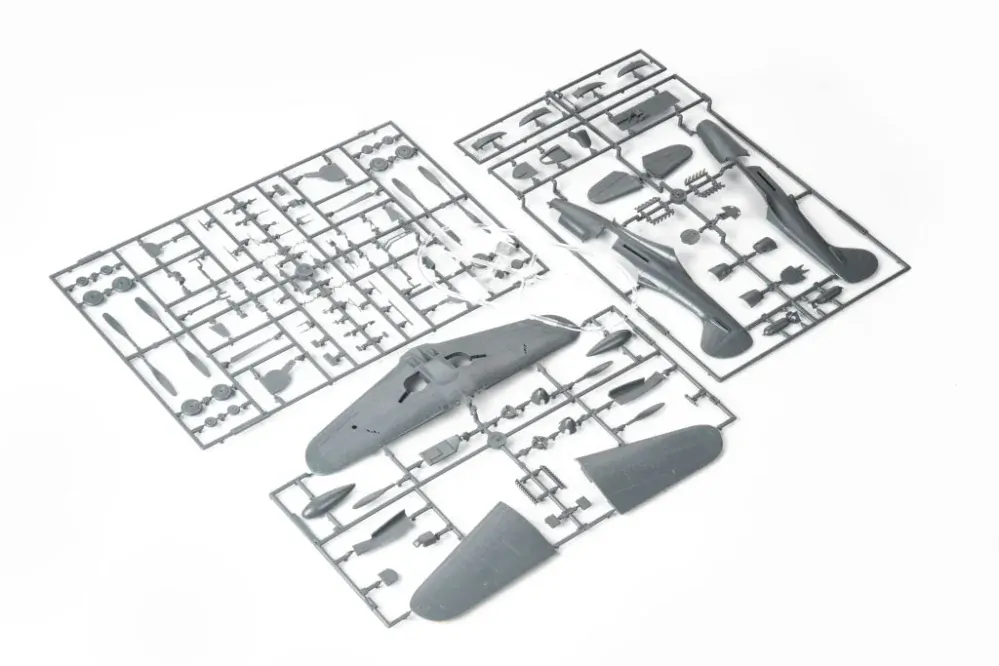Eduard P-400 ProfiPACK 1/48