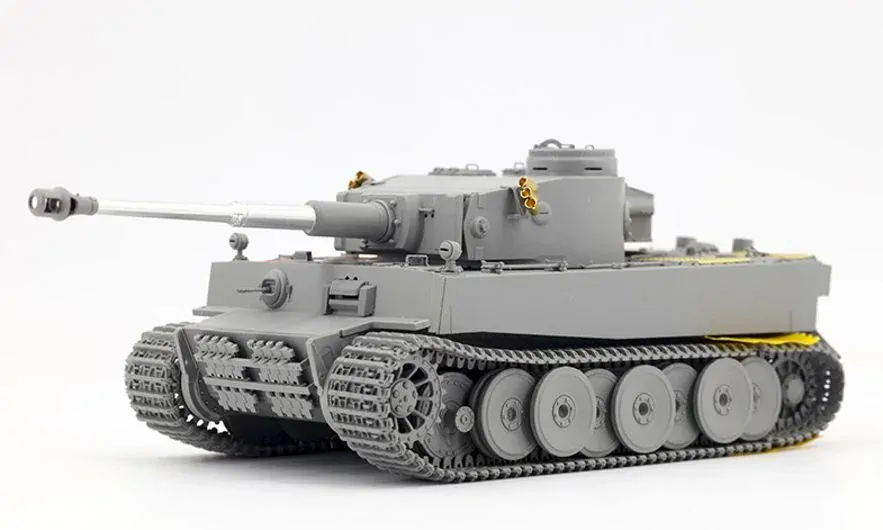 Border Model Tiger I Initial Production 3in1 (Leningrad region 1942/3) 1/35
