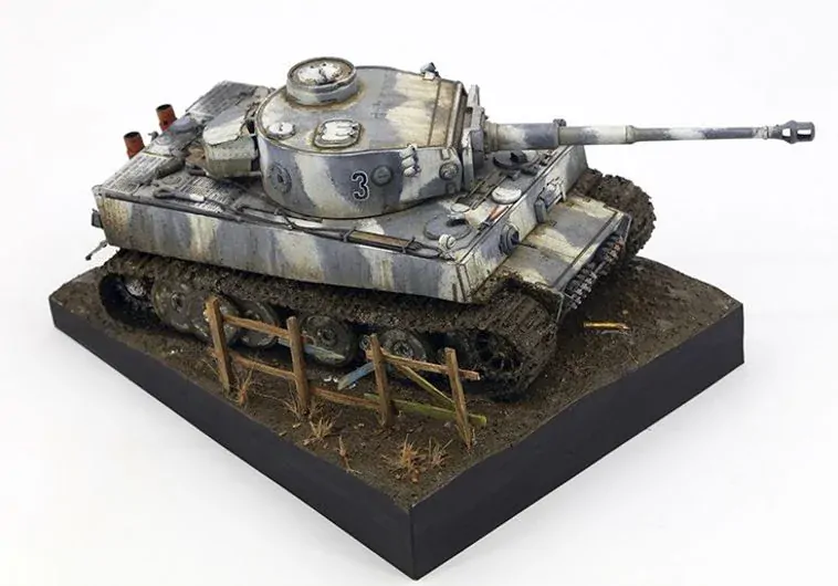 Border Model Tiger I Initial Production 3in1 (Leningrad region 1942/3) 1/35