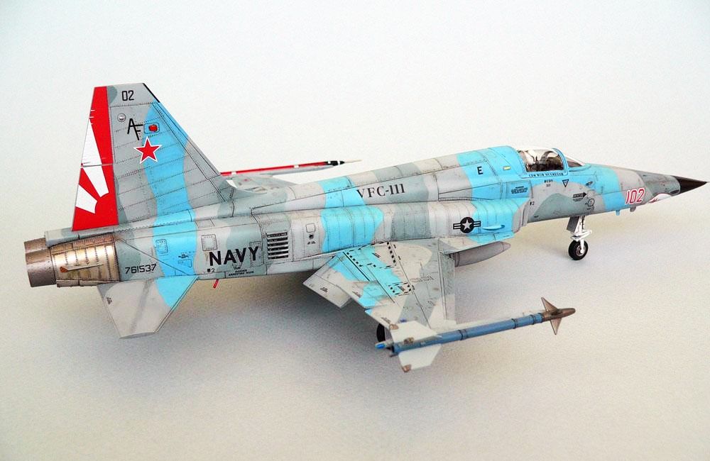 AFV Club Northrop F-5E/F-5N Tiger II YFC-111 Sundowners 1/48
