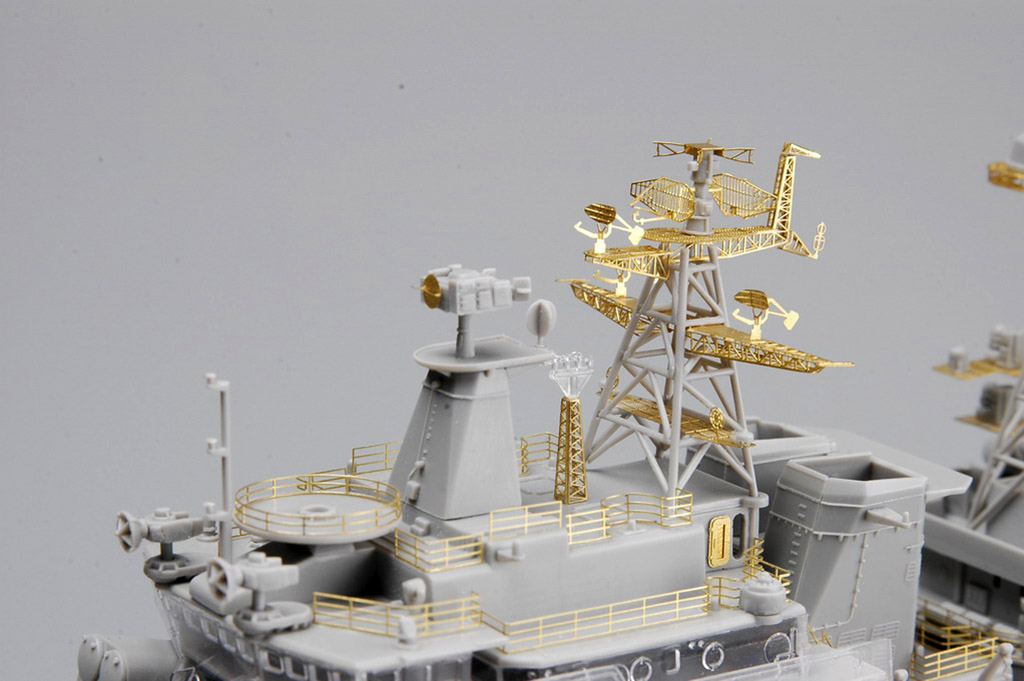 Trumpeter Russian Navy Udaloy Photo Etched Parts set - detail set 1/350