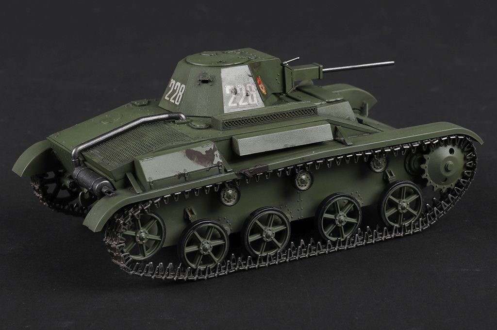 Hobby Boss Soviet T-60 Light Tank 1/35
