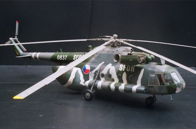 Trumpeter Mil Mi-8MT/Mi-17 Hip-H (ČR+SK) 1/35