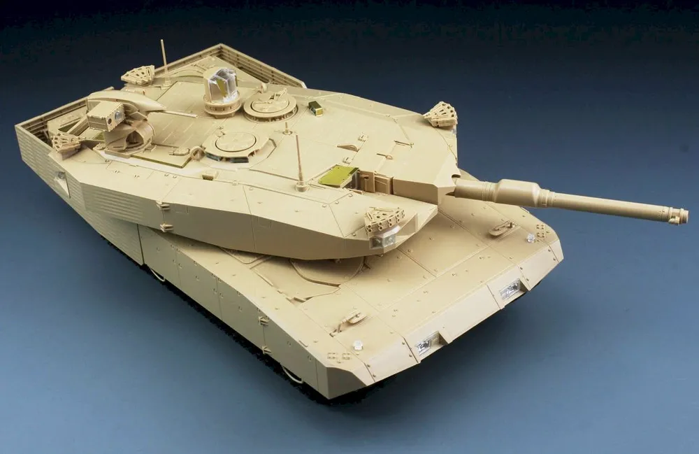 Tiger Model Leopard II Revolution II MBT 4in1 1/35