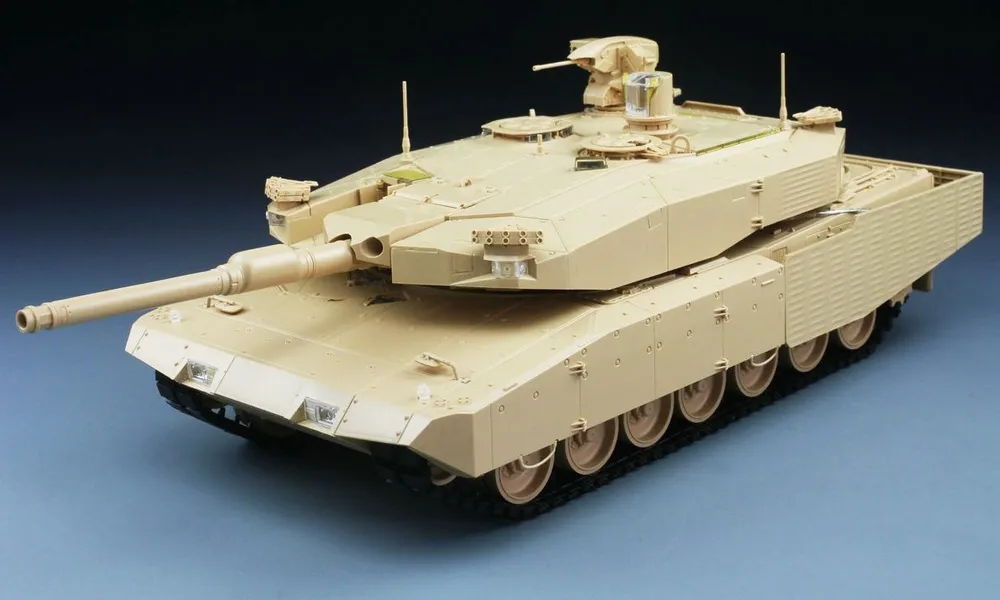 Tiger Model Leopard II Revolution II MBT 4in1 1/35
