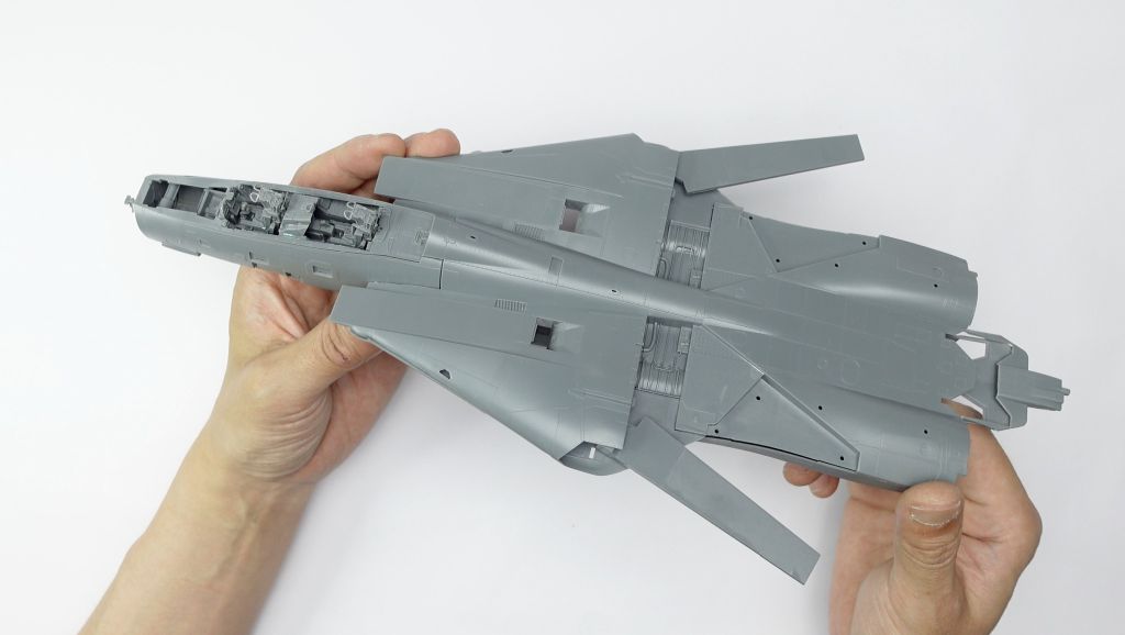 G.W.H F-14B Tomcat 1/48