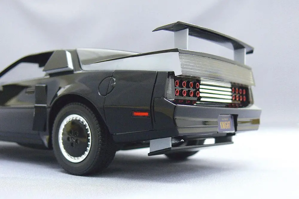 Aoshima Knight Rider Knight 2000 K.I.T.T. SPM Season Four 1/24