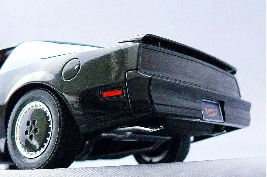 Aoshima Knight Rider K.I.T.T. Season Four 1/24