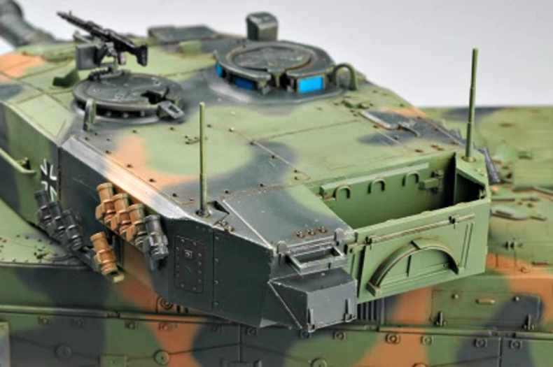 Hobby Boss German Leopard 2 A4 tank 1/35