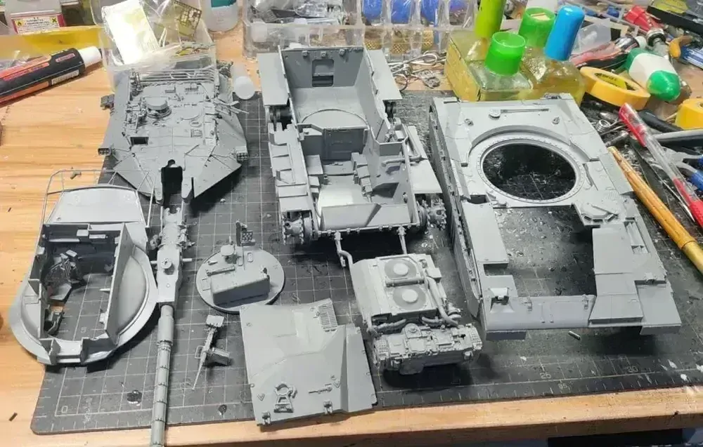 Border Model Israel Merkava Mk.2D W/ Full Interior & Workable Tracks 1/35