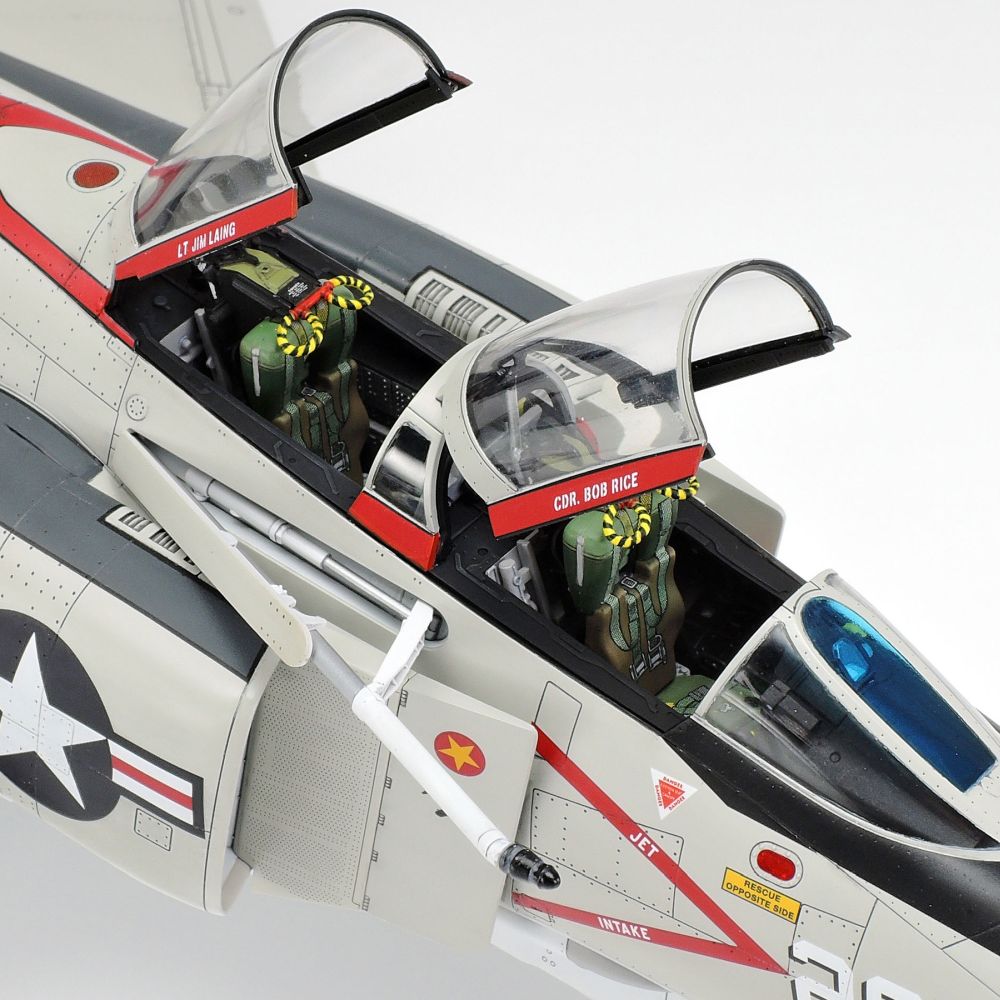 Tamiya McDonnell Douglas F-4B Phantom II 1/48