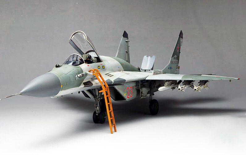 G.W.H MIG-29 SMT "Fulcrum" 9-19 1/48