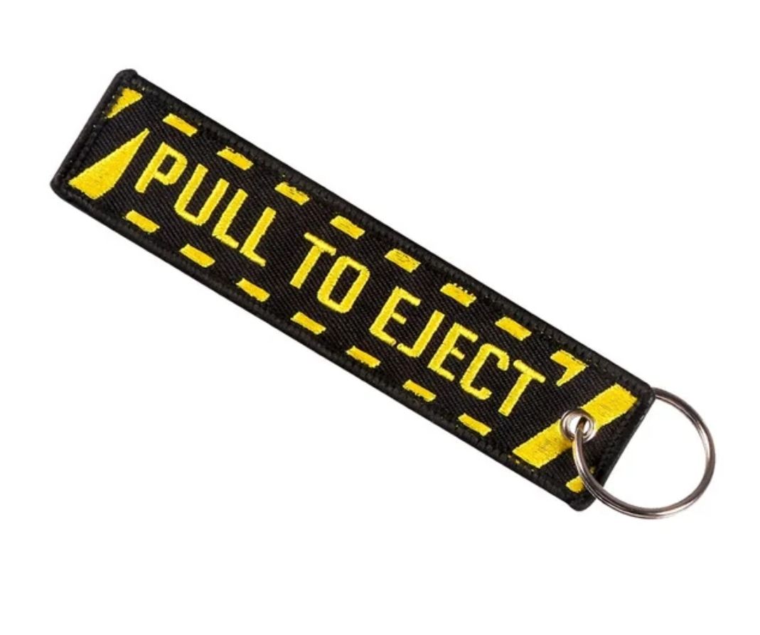 Klíčenka Pull To Eject (Vyšívaná)