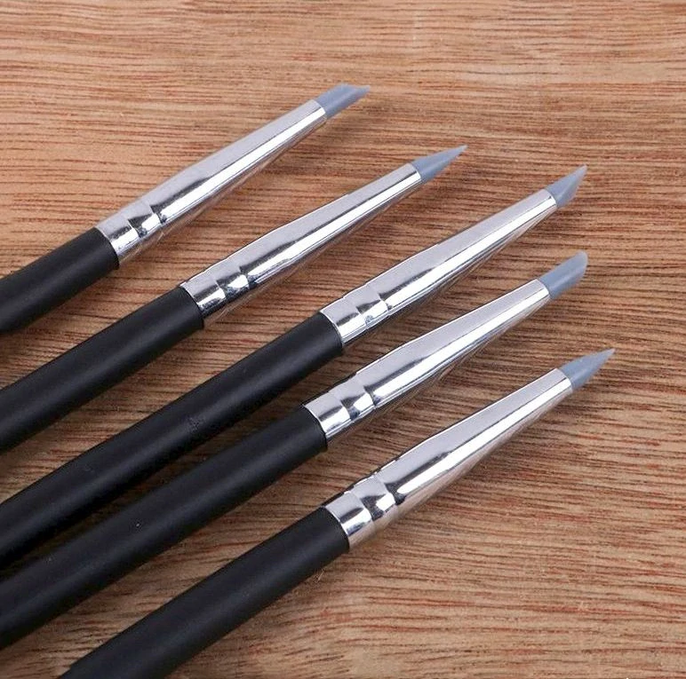 Set jemných silikonových štětců FINE 5v1