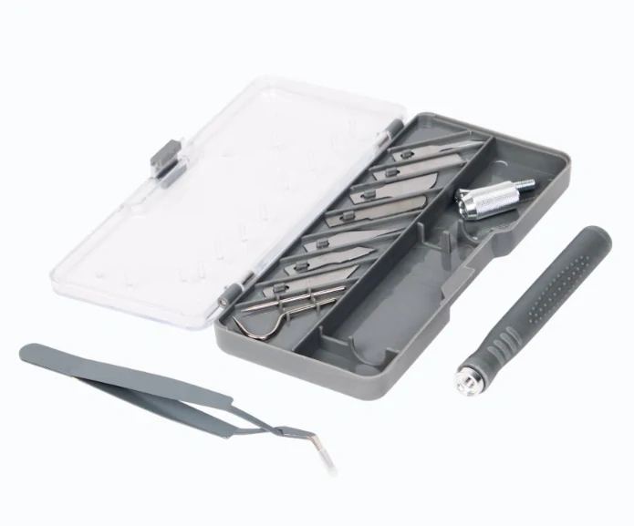 Set modelářského nože, čepelí a pinzety 12v1