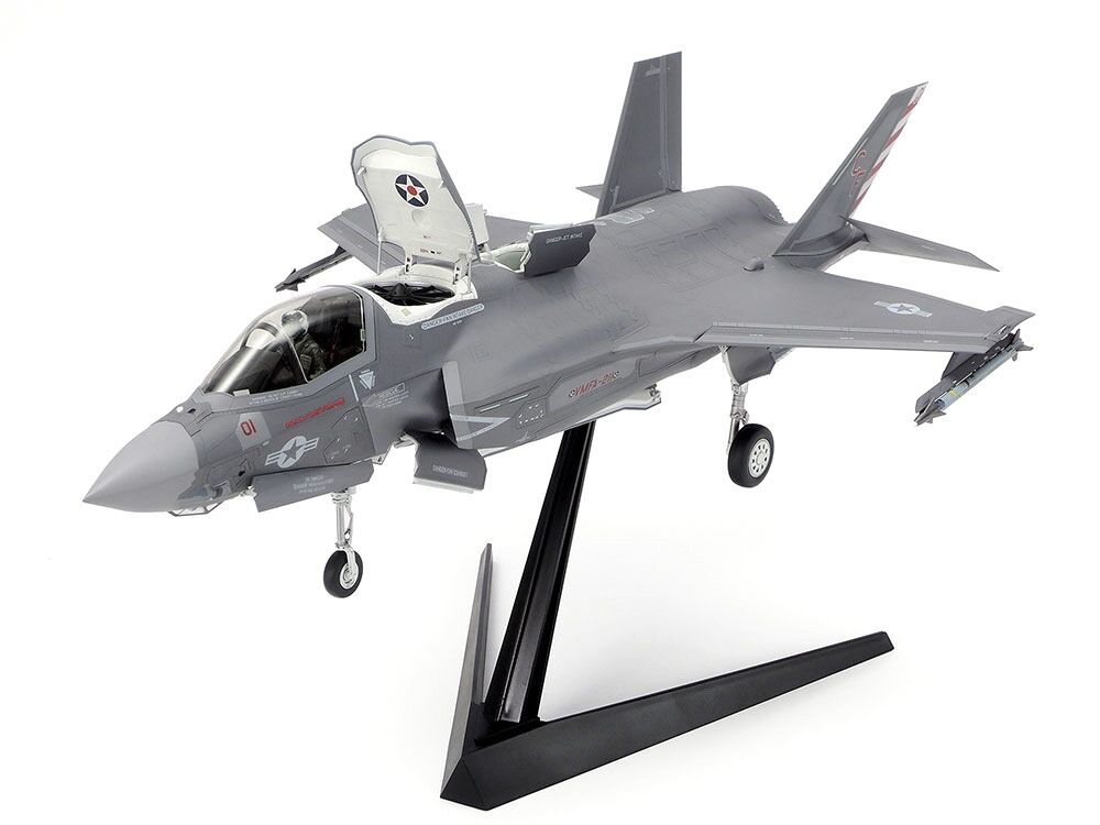 Tamiya F-35B Lightning II 1/48