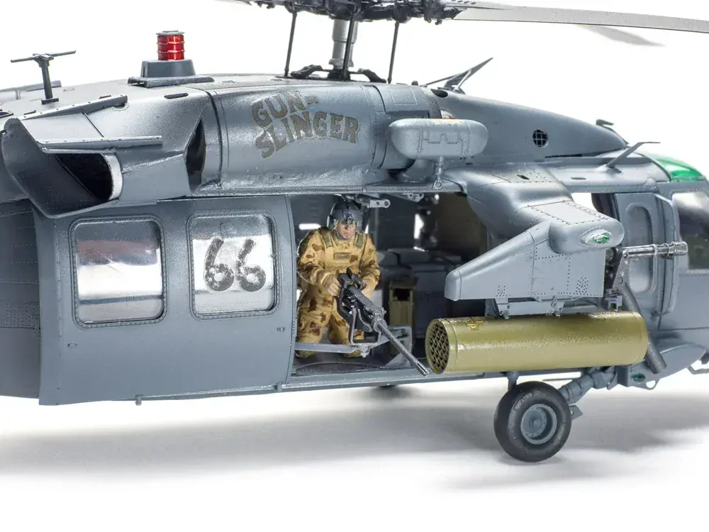 Kitty Hawk MH-60L Black Hawk 1/35