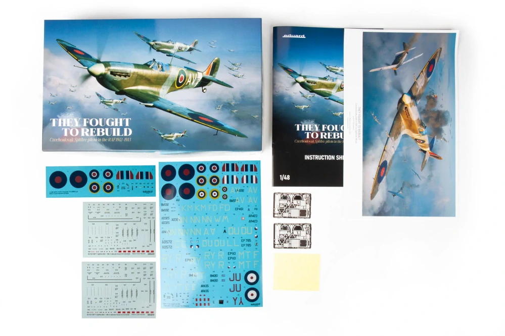 Eduard Spitfire Mk.Vb THEY FOUGHT TO REBUILD Dual combo 2v1 Limited - Piloti ČR 1/48