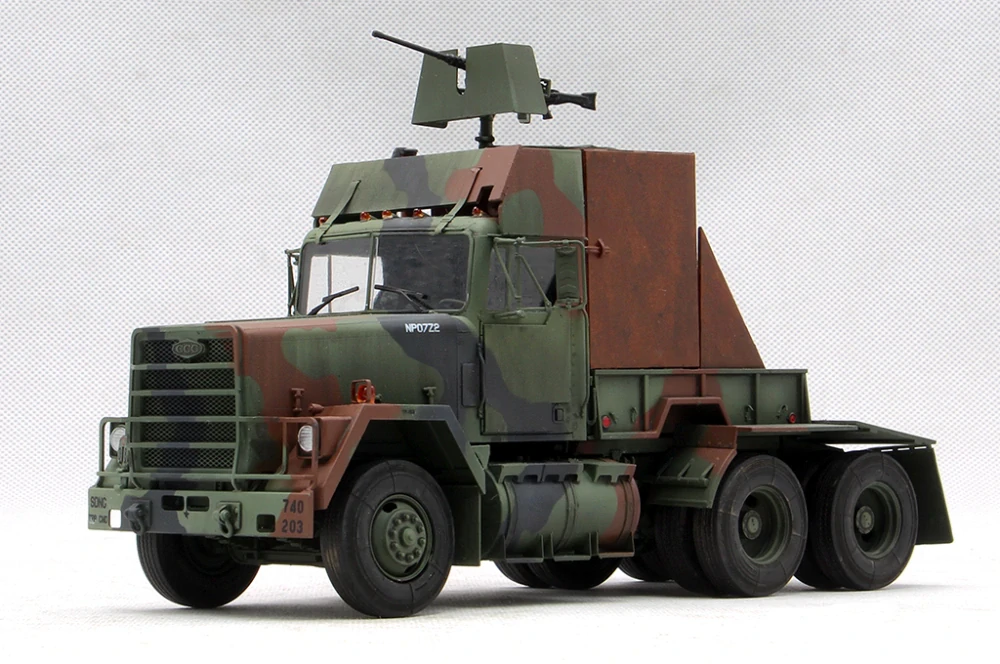 Trumpeter M915 Gun Truck 1/35