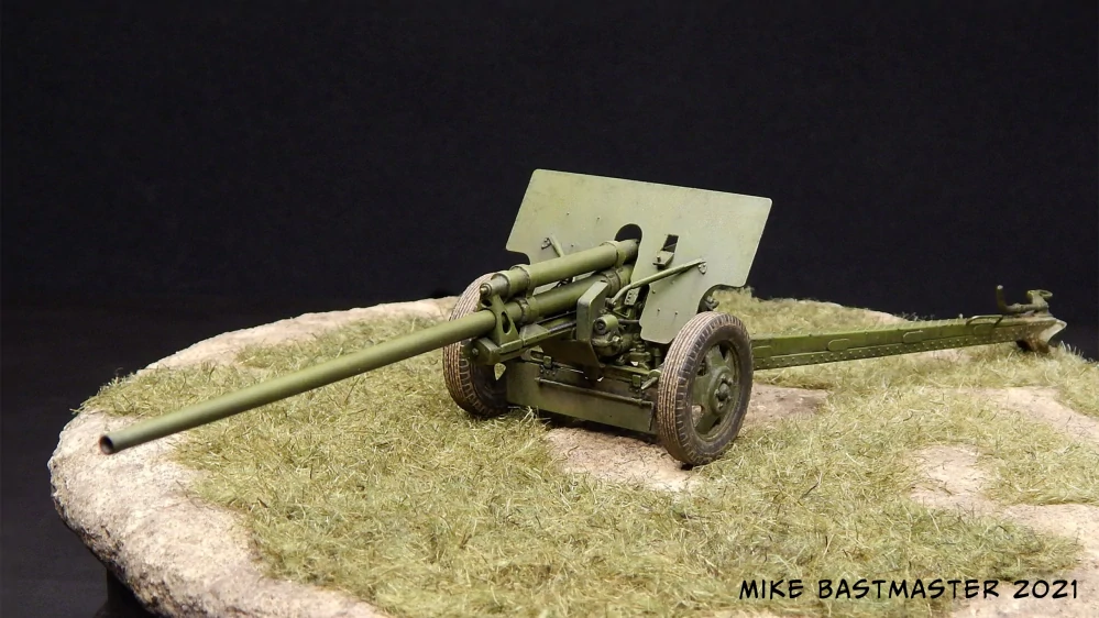 MiniArt ZIS-2/ZIS-3 With LIMBER & CREW. 2 IN 1 1/35