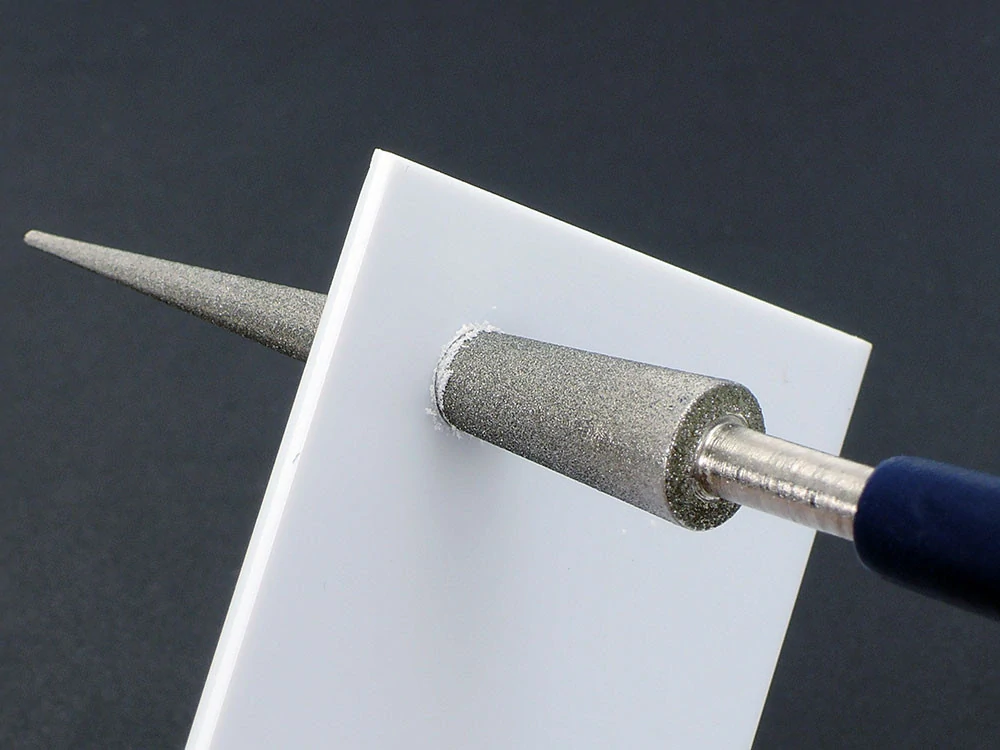 Tamiya Conical File / Kuželový diamantový pilník