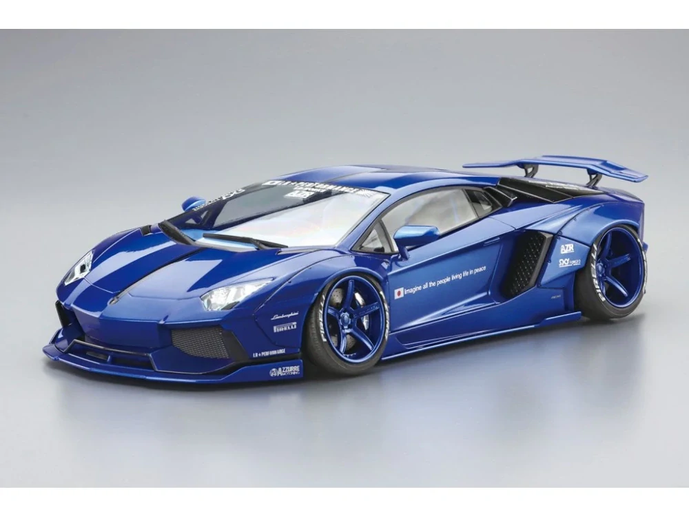 Aoshima LB Works Lamborghini Aventador Ver. 2 1/24