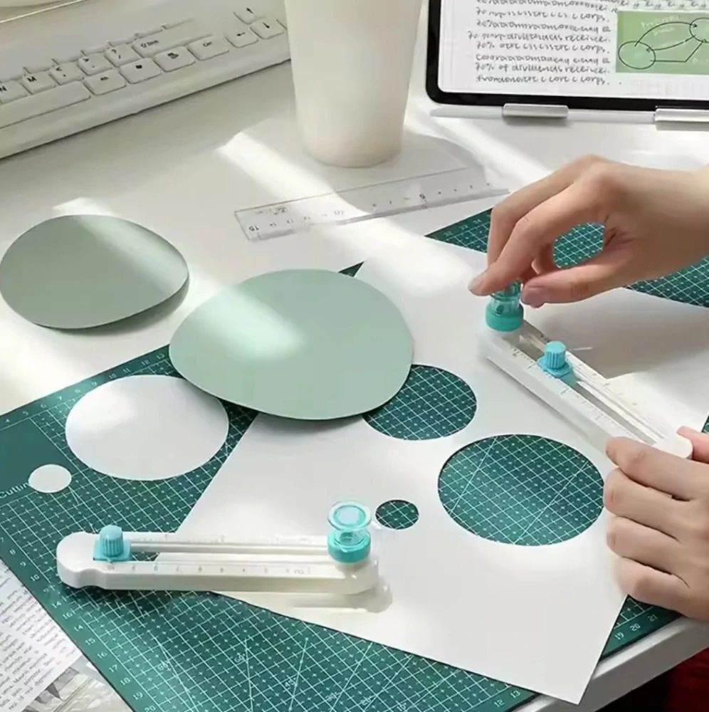 KW-Trio 360° Mini Circle Cutter - Kruhová řezačka masek (2-20cm))