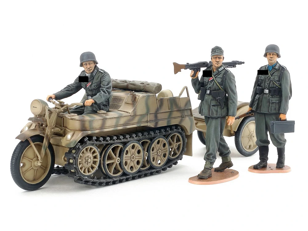 Tamiya German Sd.Kfz.2 Kettenkraftrad (Mid-Production) (+3 figurky) 1/35
