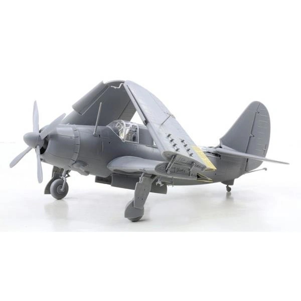 DRAMi Curtiss SB2C-4 Helldiver 1/72 (Předobjednávka listopad/prosinec)